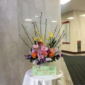 卒業シーズン｜「フラワーギフト　花屋さん」　（福井県福井市の花キューピット加盟店 花屋）のブログ
